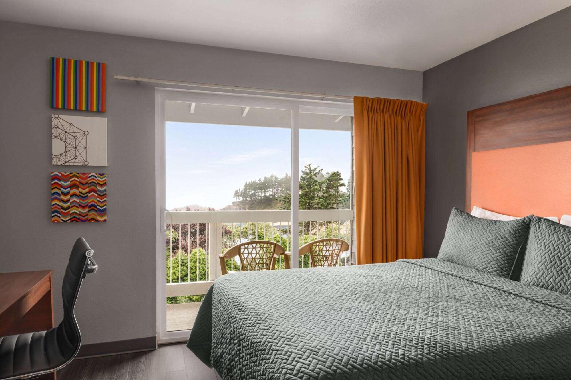 Travelodge By Wyndham דיפו ביי מראה חיצוני תמונה