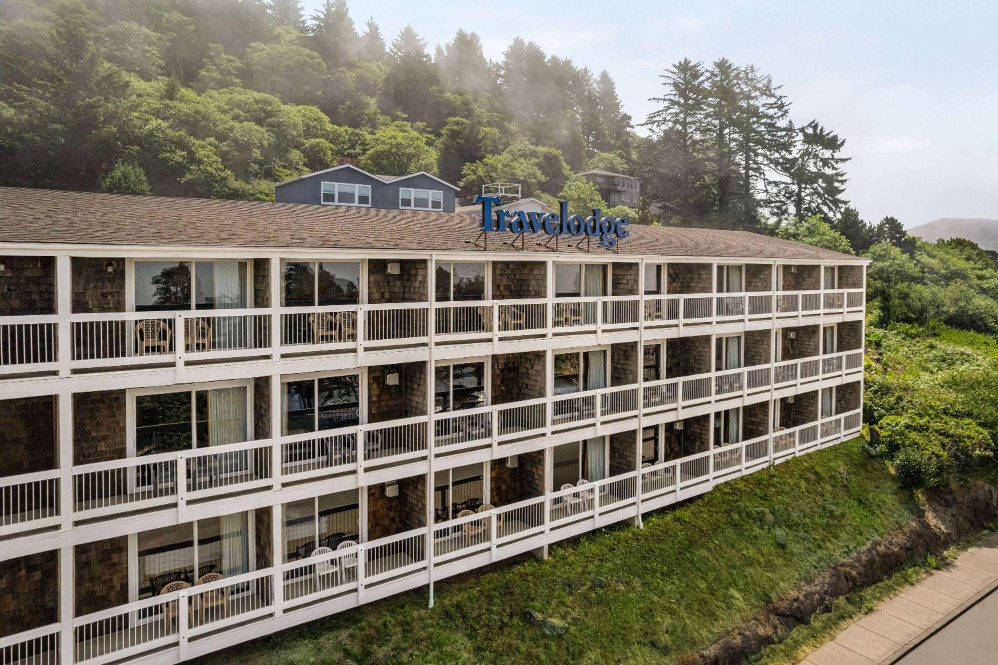 Travelodge By Wyndham דיפו ביי מראה חיצוני תמונה